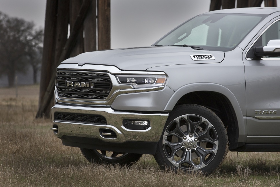 RAM 1500 Crew Cab II (DT) TRX 6.2 HEMI Supercharged V8 (702 Hp) 4WD Automatic